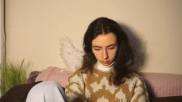 DeneenTurja online show from 11-03-25, 11:00