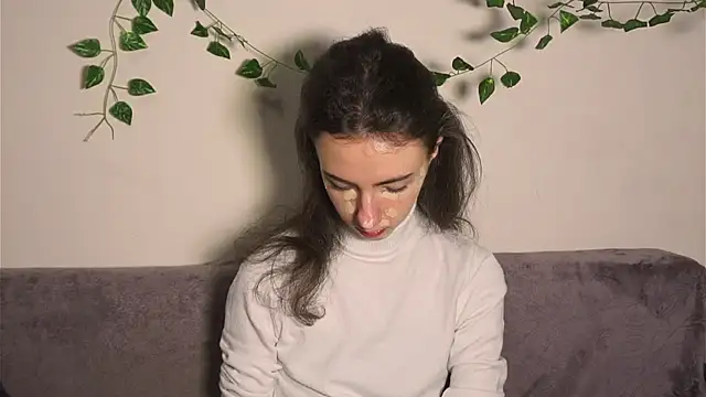 DeneenTurja online show from 11-12-25, 09:53