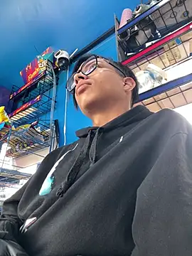 diegoand0911 online show from 03-31-26, 01:44