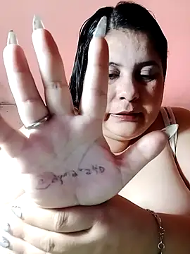 Ayma1983 online show from 11-12-25, 11:10