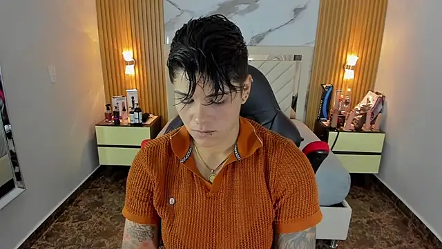 KAROLLJONES1 online show from 10-20-25, 08:09