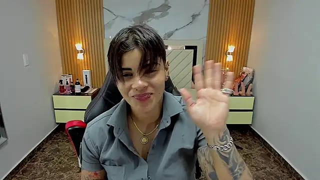 KAROLLJONES1 online show from 11-01-25, 07:27