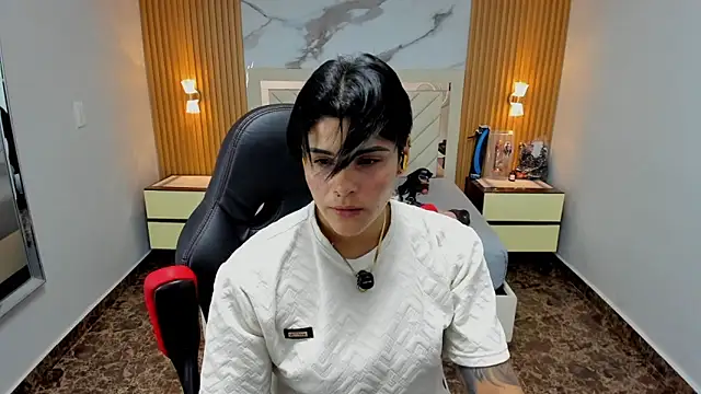 KAROLLJONES1 online show from 01-05-26, 07:28