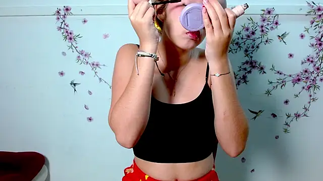 Angel Megan online show from 12-17-25, 12:00