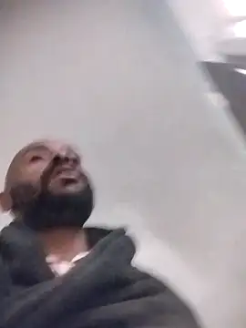 Snapshot of 77daddydick chatting on 11-04-25, 12:43 77daddydick online show from 11-04-25, 12:43