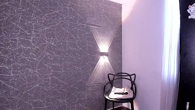 Miss Charlottet online show from 10-06-25, 09:45