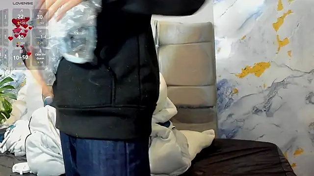 Room 69x online show from 02-17-26, 03:25