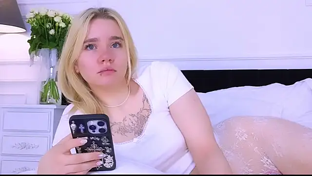 ANNABELLE LU online show from 10-06-25, 02:31