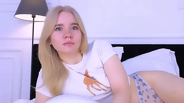 ANNABELLE LU online show from 10-14-25, 02:23