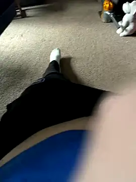 Snapshot of bigdicklad chatting on 11-22-25, 12:26 bigdicklad online show from 11-22-25, 12:26