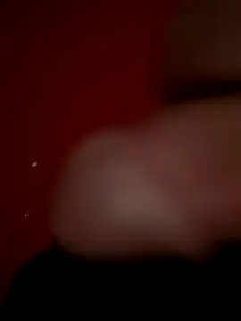 Snapshot of ant912000 chatting on 09-27-25, 10:04 ant912000 online show from 09-27-25, 10:04