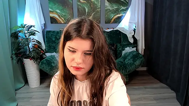 AnoraDark online show from 11-05-25, 06:30