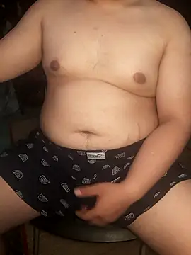 Snapshot of MinhTuan2002 chatting on 11-01-25, 01:07 MinhTuan2002 online show from 11-01-25, 01:07