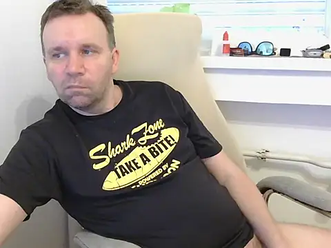 Snapshot of kristianss08 chatting on 02-09-26, 04:00 kristianss08 online show from 02-09-26, 04:00