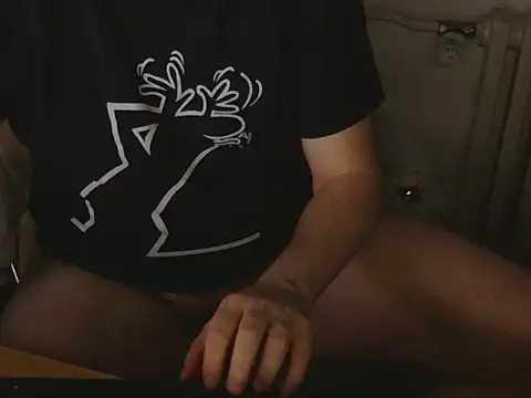 Snapshot of kristianss08 chatting on 03-03-26, 12:50 kristianss08 online show from 03-03-26, 12:50