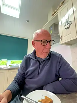 philefc online show from 11-14-25, 11:42