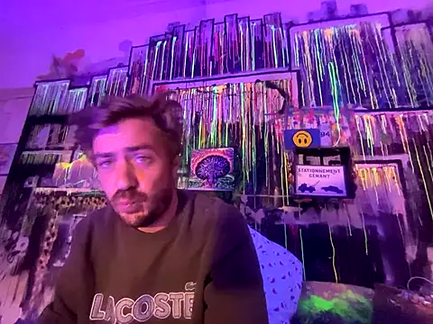 Snapshot of 3615-ULLA chatting on 10-24-25, 05:09 3615-ULLA online show from 10-24-25, 05:09