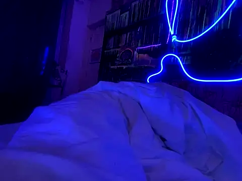 Snapshot of 3615-ULLA chatting on 10-26-25, 05:30 3615-ULLA online show from 10-26-25, 05:30