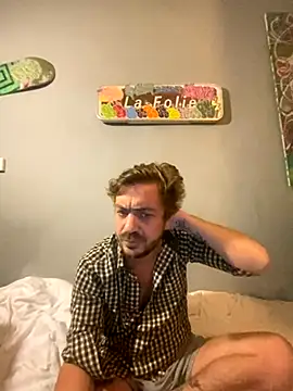 Snapshot of 3615-ULLA chatting on 11-08-25, 08:51 3615-ULLA online show from 11-08-25, 08:51