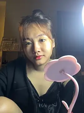 Snapshot of Lucky-nice202 chatting on 10-25-25, 06:02 Lucky-nice202 online show from 10-25-25, 06:02