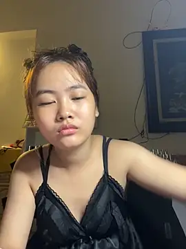 Snapshot of Lucky-nice202 chatting on 10-29-25, 05:47 Lucky-nice202 online show from 10-29-25, 05:47