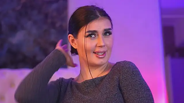 KendraMoon online show from 10-18-25, 03:02