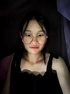 saronla 03 online show from 10-29-25, 08:27