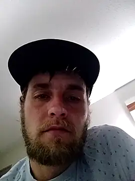 Snapshot of high3ndlowlife chatting on 11-08-25, 10:15 high3ndlowlife online show from 11-08-25, 10:15