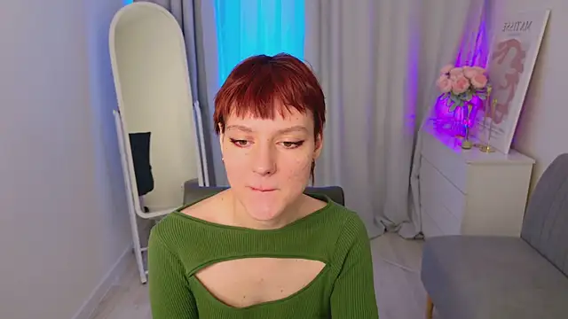 Hairy Queen  online show from 09-30-25, 02:33