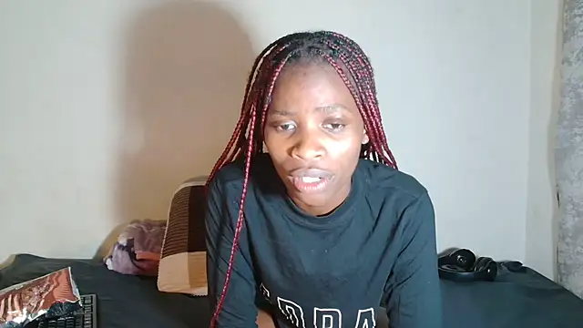 DarkChocox01 online show from 10-31-25, 04:30