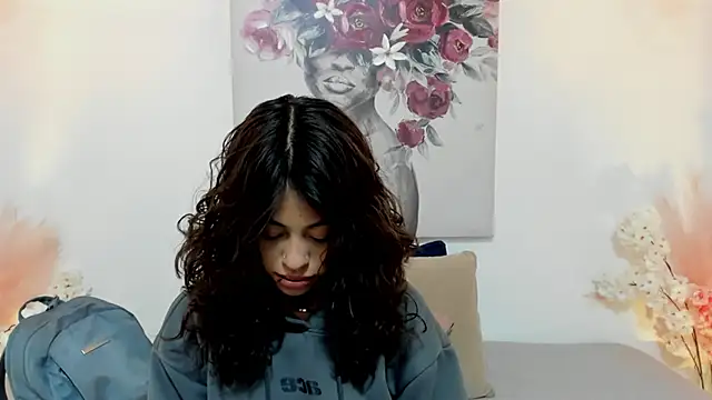 liily grey online show from 10-02-25, 01:29
