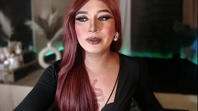 Snapshot of mslilly_croft chatting on 02-03-26, 08:14 mslilly croft online show from 02-03-26, 08:14