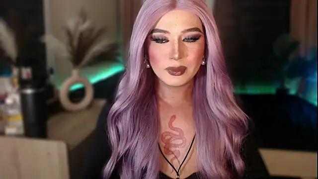 Snapshot of mslilly_croft chatting on 02-04-26, 05:52 mslilly croft online show from 02-04-26, 05:52