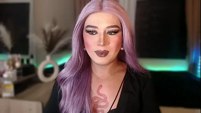 Snapshot of mslilly_croft chatting on 02-05-26, 08:24 mslilly croft online show from 02-05-26, 08:24