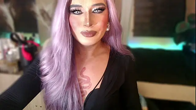 Snapshot of mslilly_croft chatting on 02-08-26, 05:49 mslilly croft online show from 02-08-26, 05:49