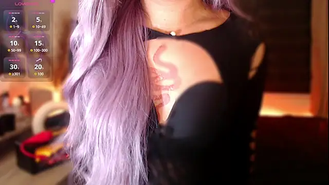 Snapshot of mslilly_croft chatting on 02-20-26, 04:40 mslilly croft online show from 02-20-26, 04:40