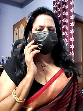 mallu-lover online show from 10-08-25, 01:14