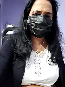 mallu-lover online show from 10-14-25, 12:50