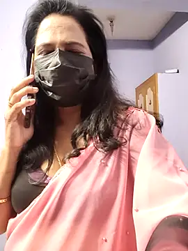 mallu-lover online show from 11-14-25, 02:27