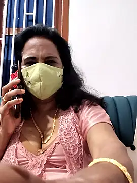 mallu-lover online show from 01-12-26, 02:33