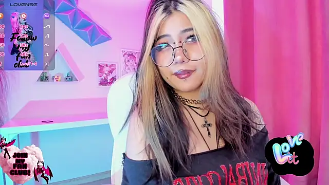 pinkk deemon online show from 11-21-25, 02:27