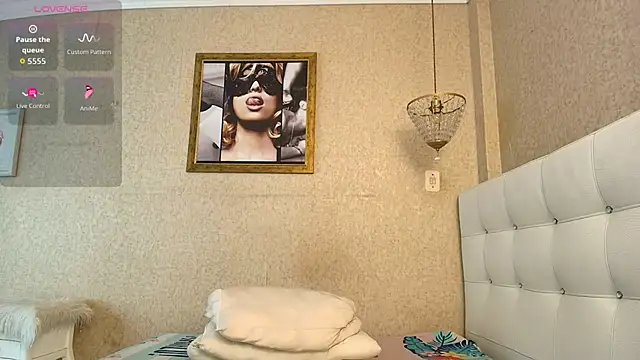 Miladiosa online show from 12-19-25, 11:50