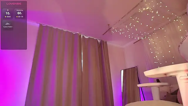 Snapshot of __Miray__ chatting on 10-09-25, 05:16 Miray online show from 10-09-25, 05:16