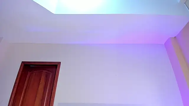 SerenaAveline online show from 11-04-25, 11:15