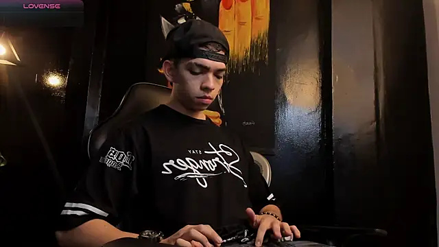 Eryonbradley online show from 11-14-25, 11:20