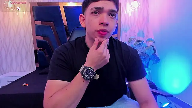 Eryonbradley online show from 02-12-26, 01:22