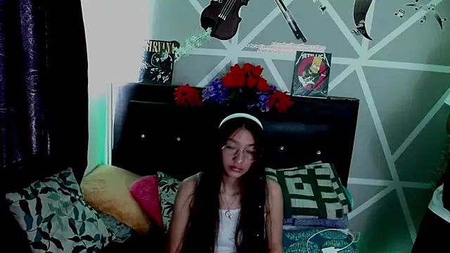 COZY7COUPLE online show from 09-24-25, 12:19