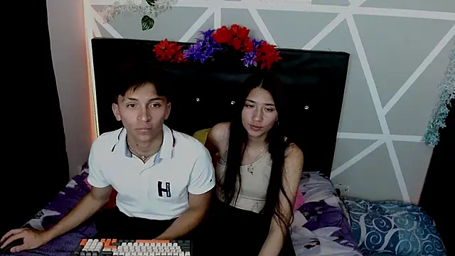 COZY7COUPLE online show from 10-02-25, 12:06