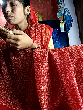 Snapshot of Sonam_pandeyji chatting on 10-31-25, 07:42 Sonam pandeyji online show from 10-31-25, 07:42