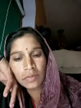 Snapshot of Sonam_pandeyji chatting on 11-24-25, 01:22 Sonam pandeyji online show from 11-24-25, 01:22